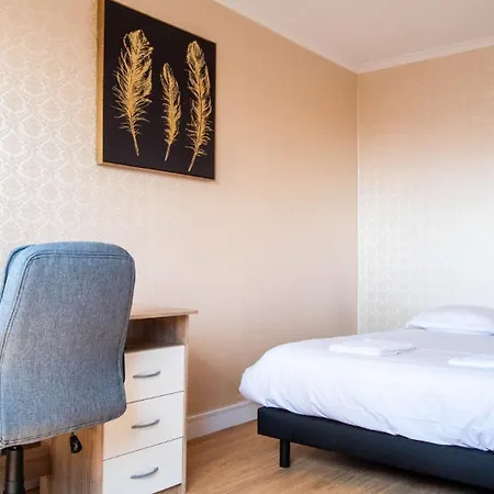 Le Provencal - Vue Paronomique Sur